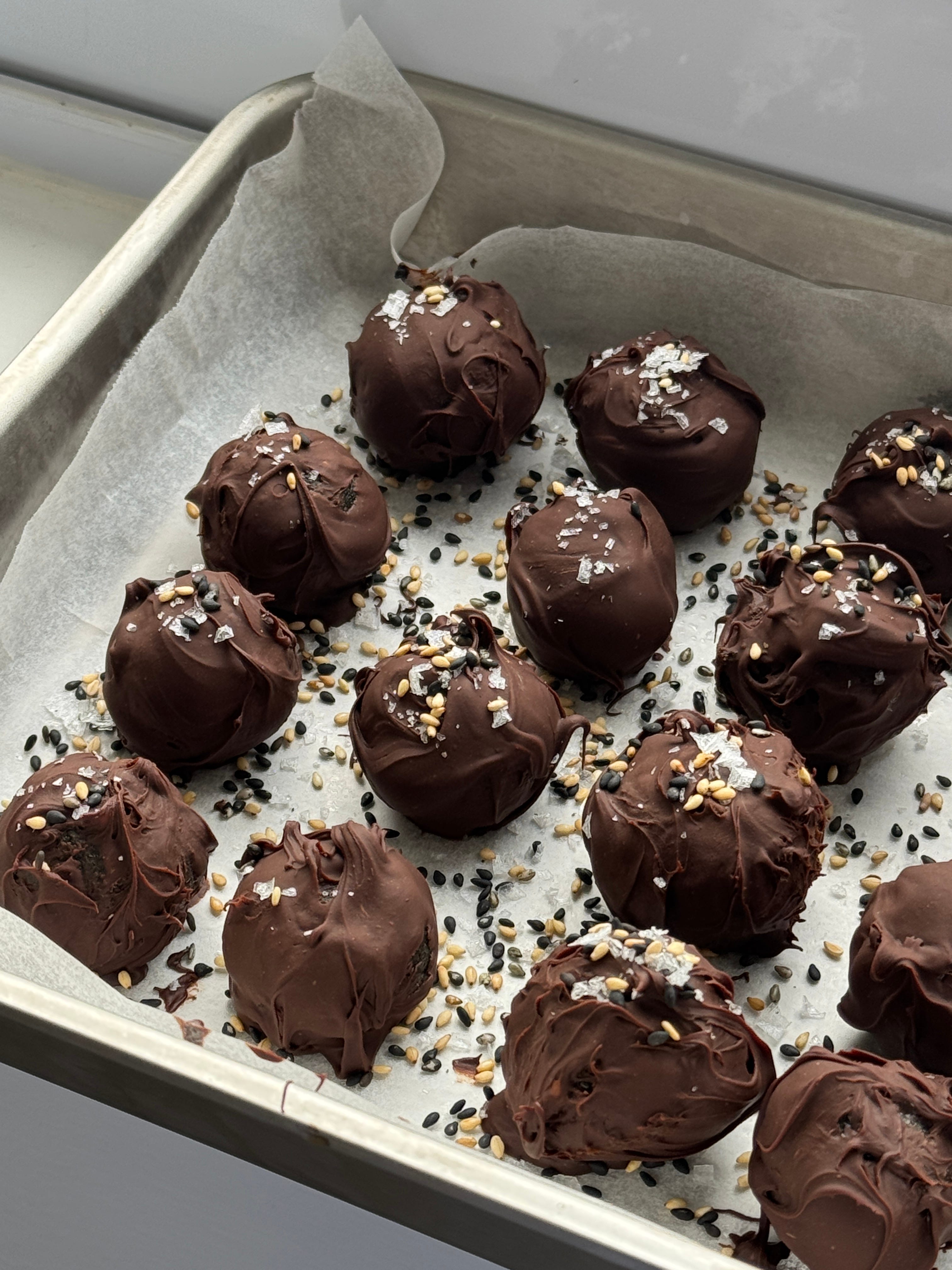 Addictive Black Sesame Chocolate Truffles